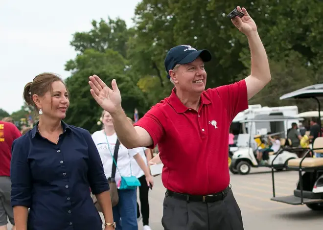 South Carolina Governor Appoints Lindsey Graham’s Sister to Replace Late Senator