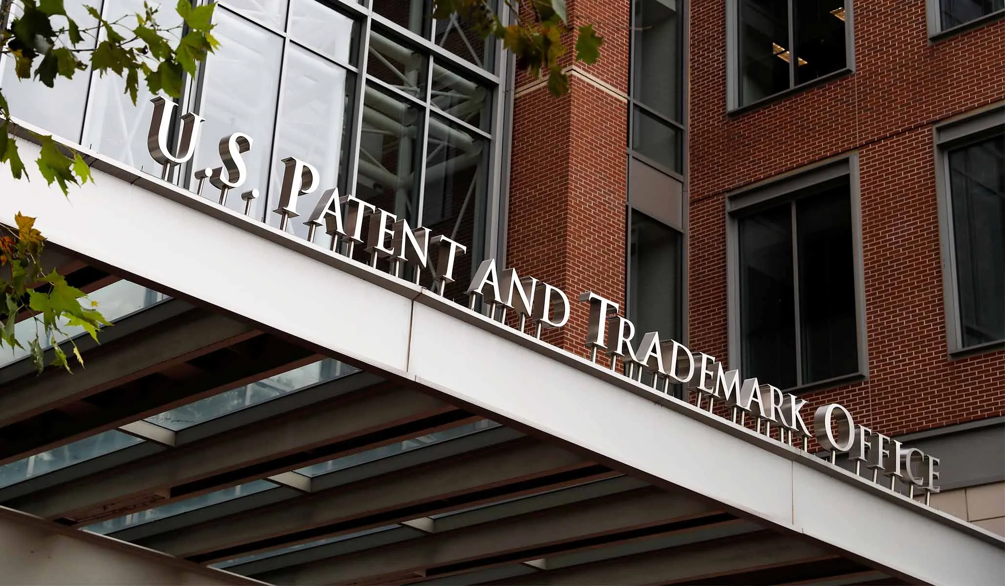 Small Inventors Are Being Squeezed by a Convoluted Patent Process