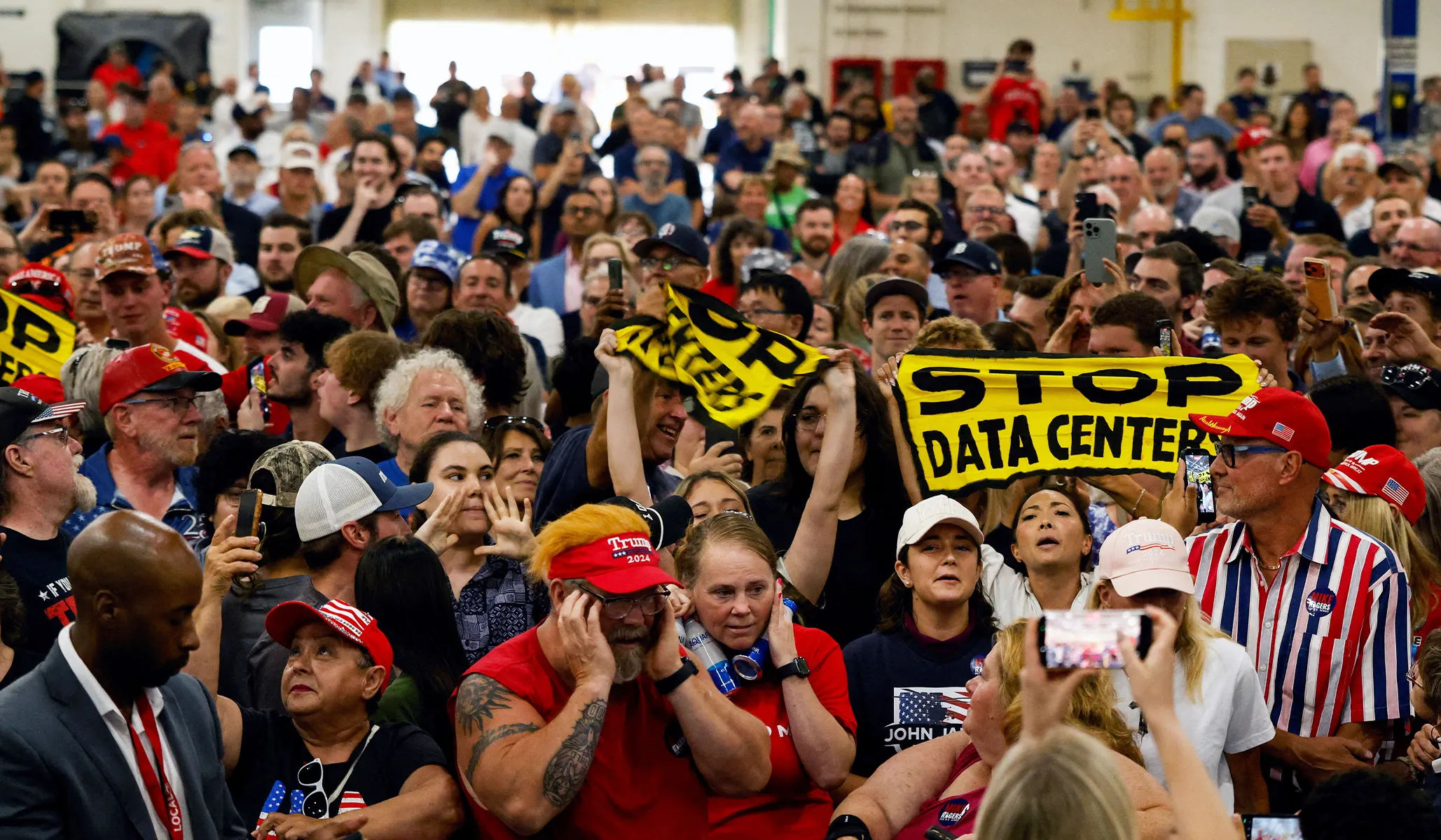 Republicans’ Midterm Choice: Embrace AI and Trump — or Bow to the Polling